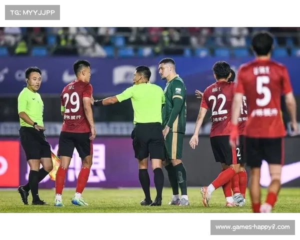 青岛海牛1-0胜武汉三镇,长春亚泰提前一轮降级 青岛海牛1-0胜武汉三镇,长春亚泰提前一轮降级